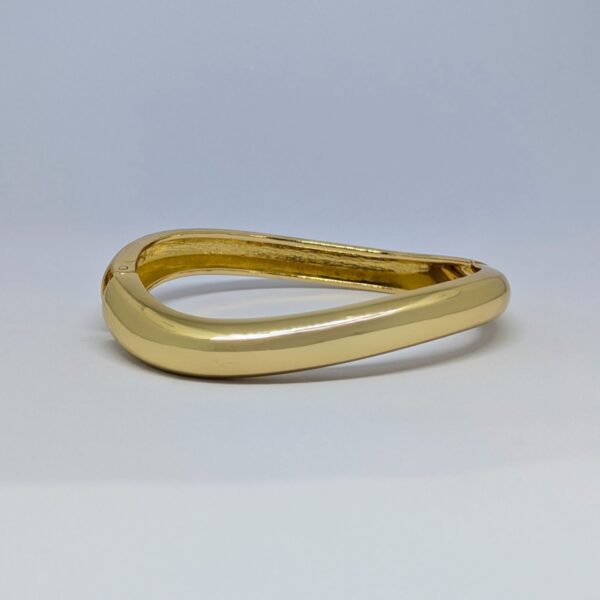 Turvy Bangle